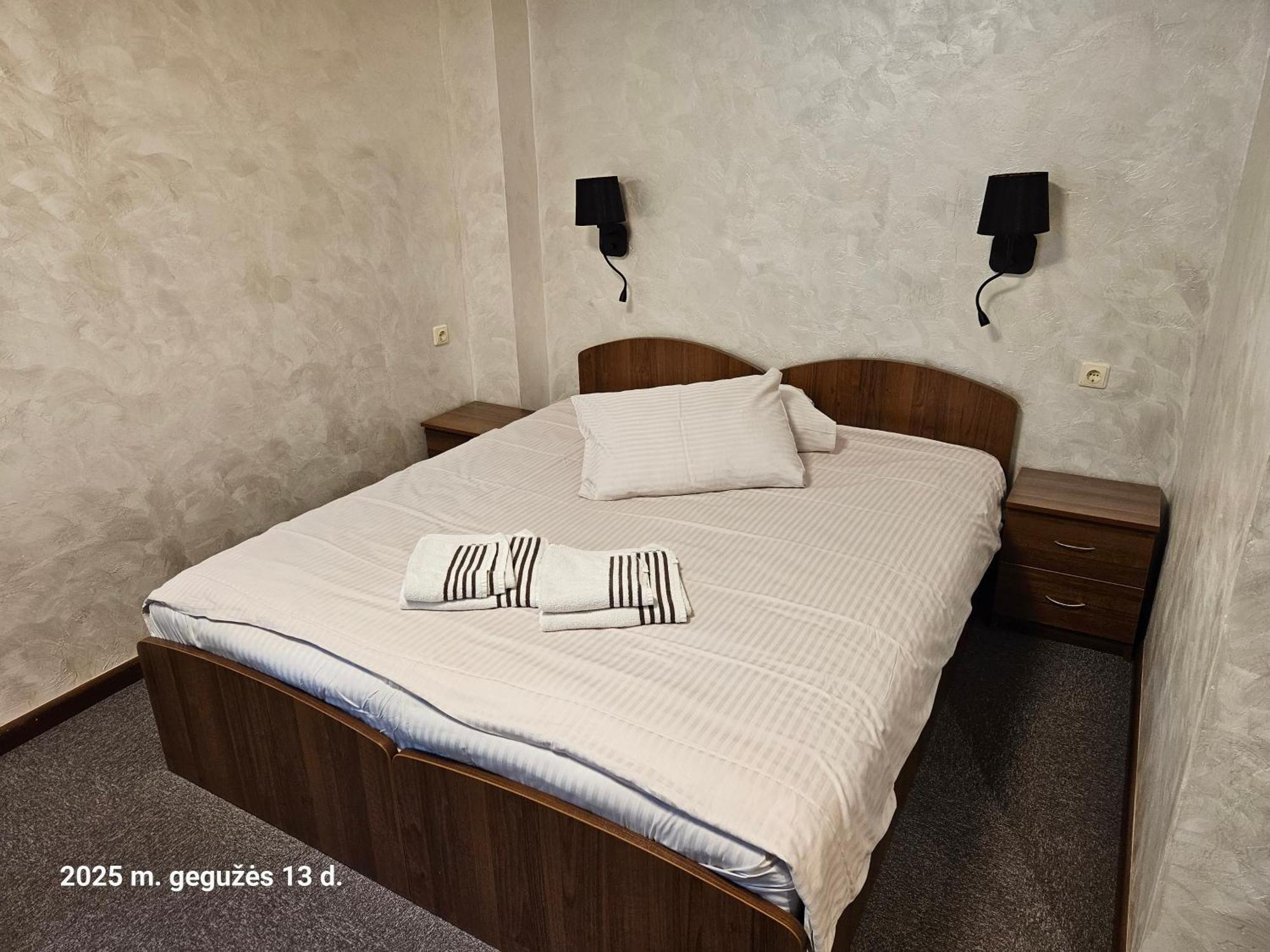 Bed and Breakfast Pas Neriju Skuodas Экстерьер фото
